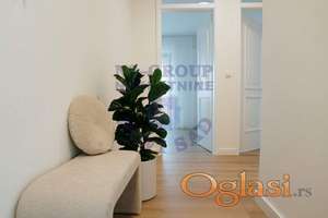 Petrovaradin trosoban porodičan stan kao iz časopisa 2000e po m2 VREDI SVAKI EURO